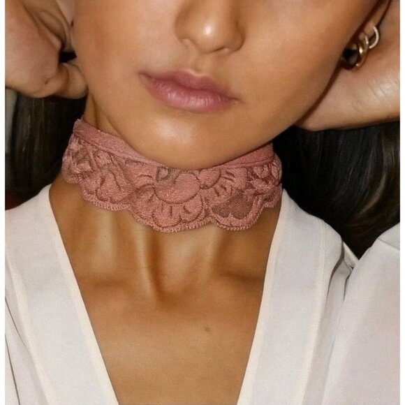 NWT Free people HAH All Choked Up Choker Lace Garter Necklace M XL Copper Rose - Picture 1 of 10